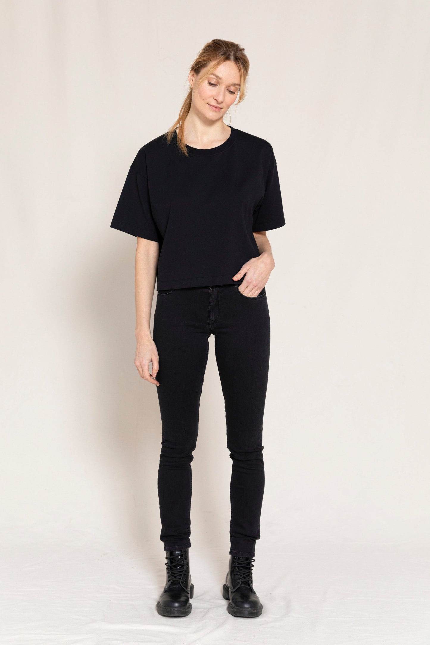 TAMA Black Denim - Skinny Fit Jeans