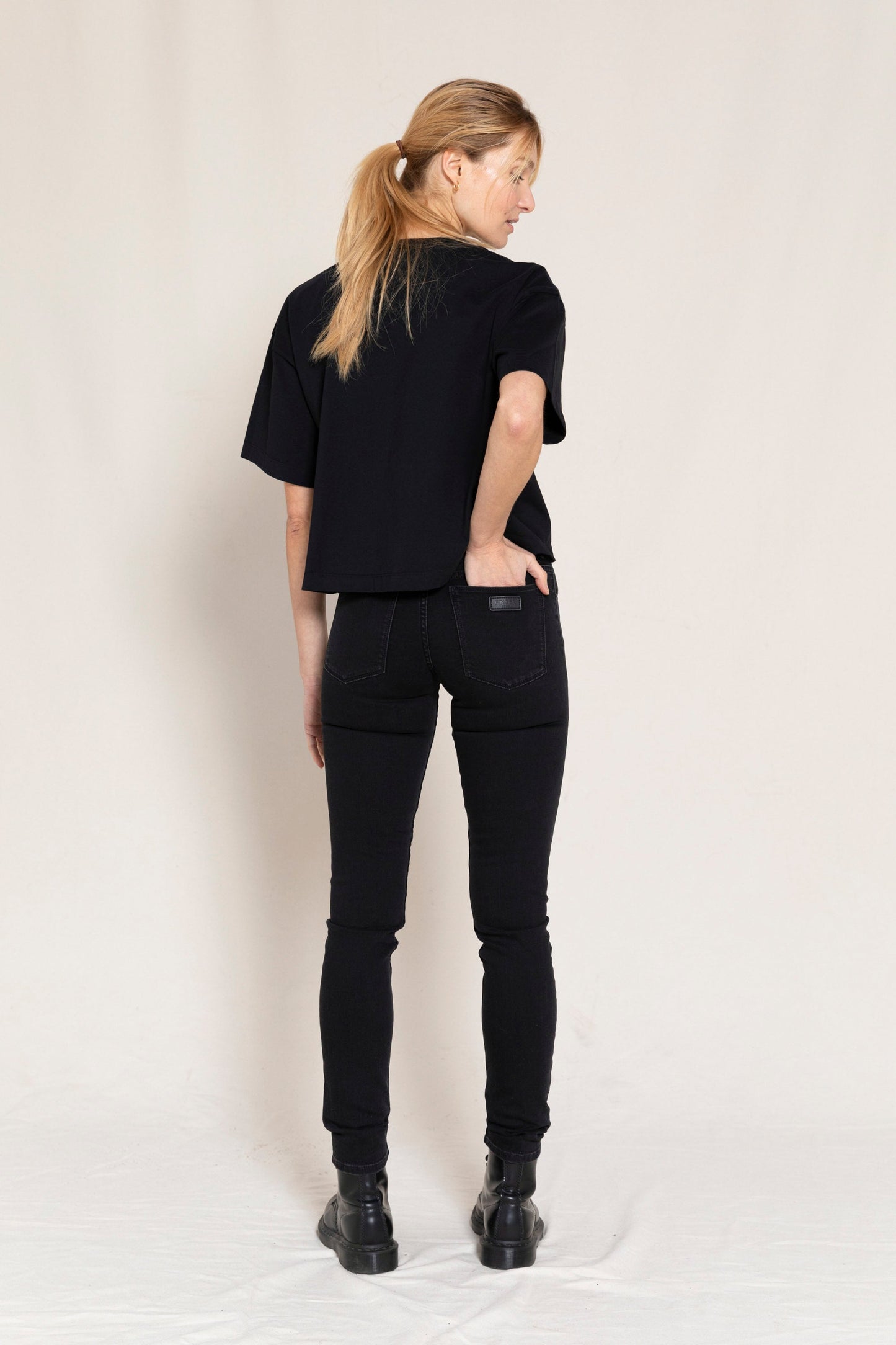 TAMA Black Denim - Skinny Fit Jeans