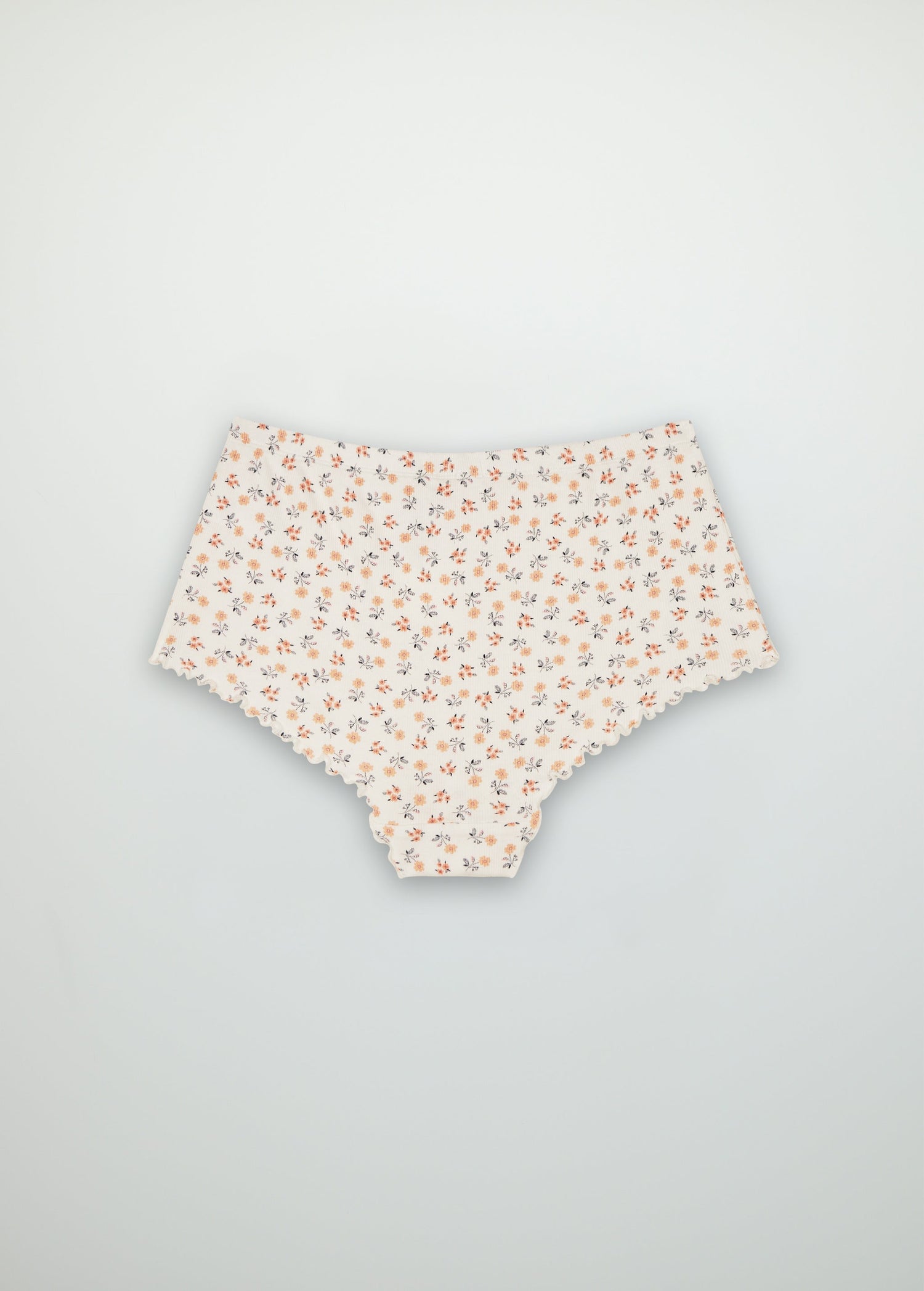 Vera Woman Short Womenswear The New Society 
