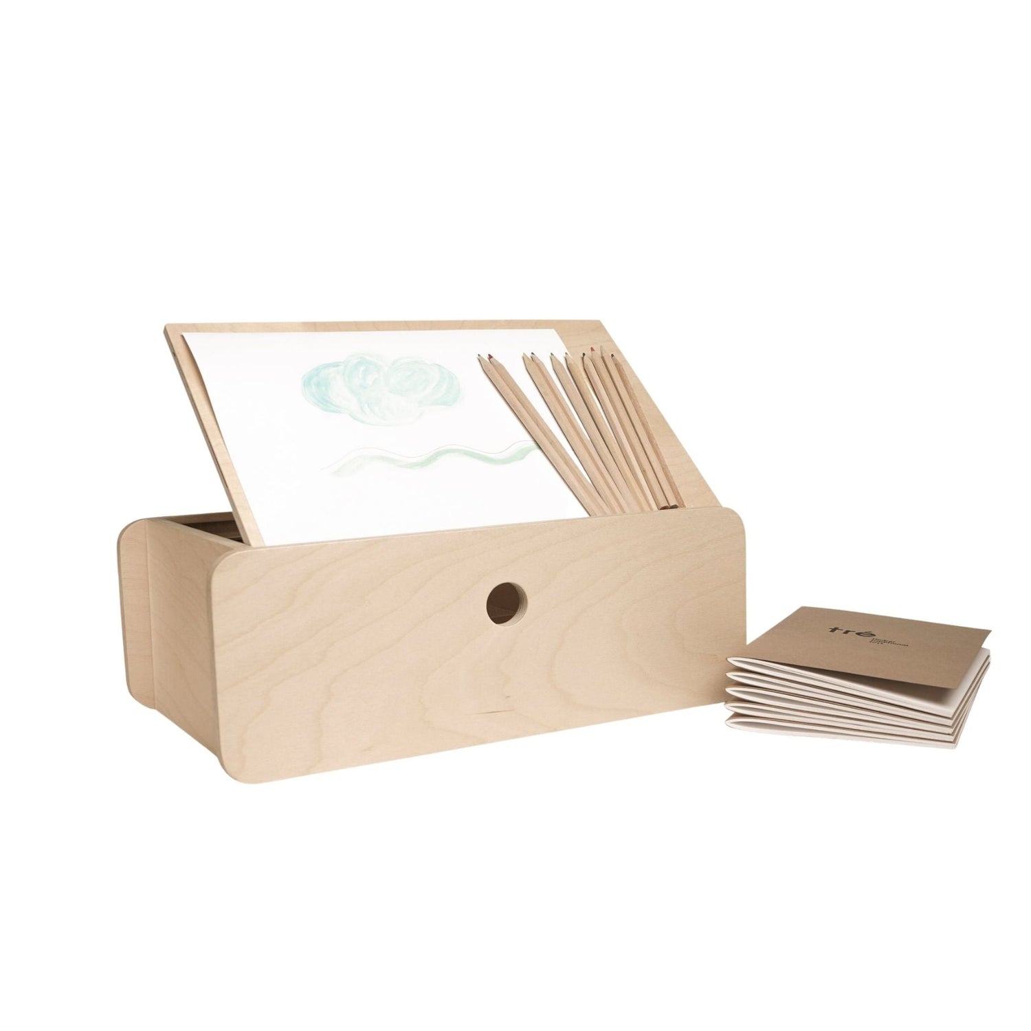 Pilvi easel Wooden toy Tré Timber Traditional Toys 