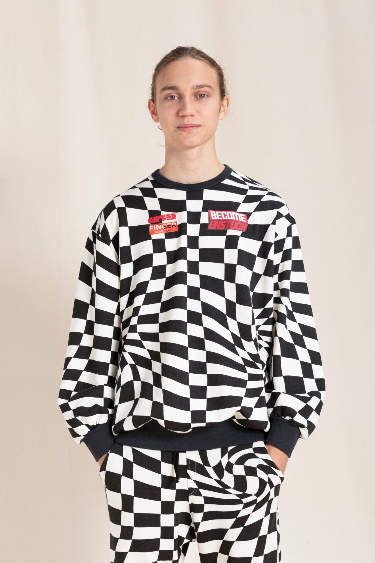 WAVE Black Twisted Checkers - Loose Sweater | Women