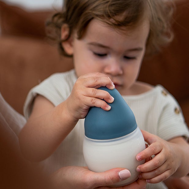 Blue/Grey Baby Bottle - 330 ml Baby feeding Élhée 
