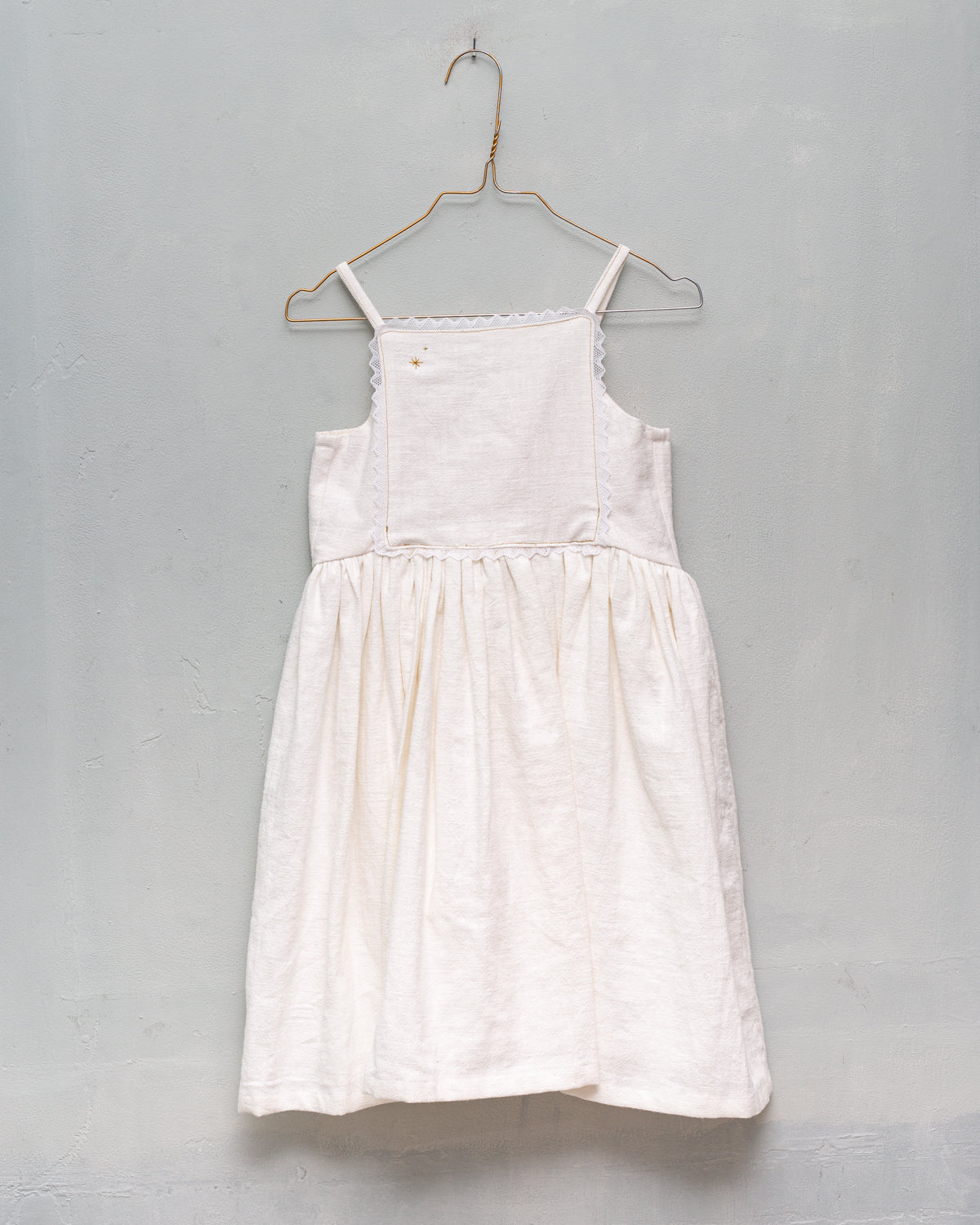 Century Dress in Linen Dresses Cosmosophie 