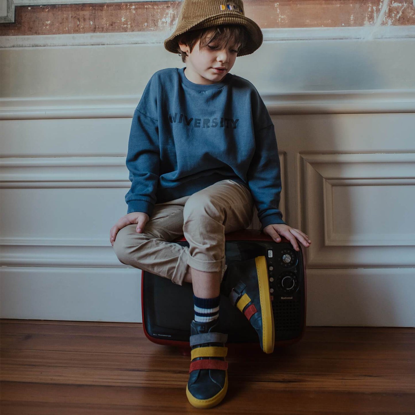Grey Velcro Mid Sneakers Shoes Dulis Shoes 