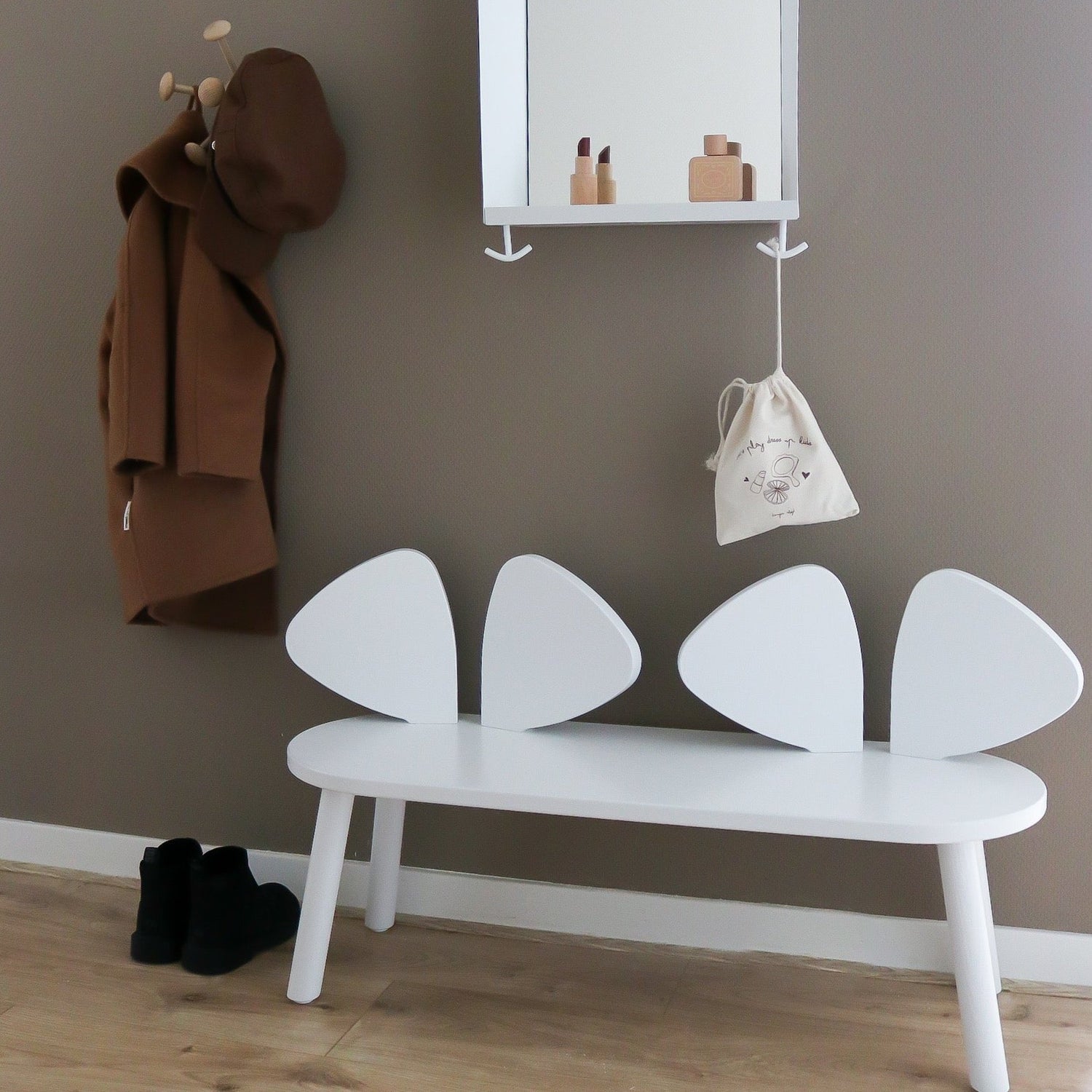 Mouse Bench age 2-5 Wood Nofred 
