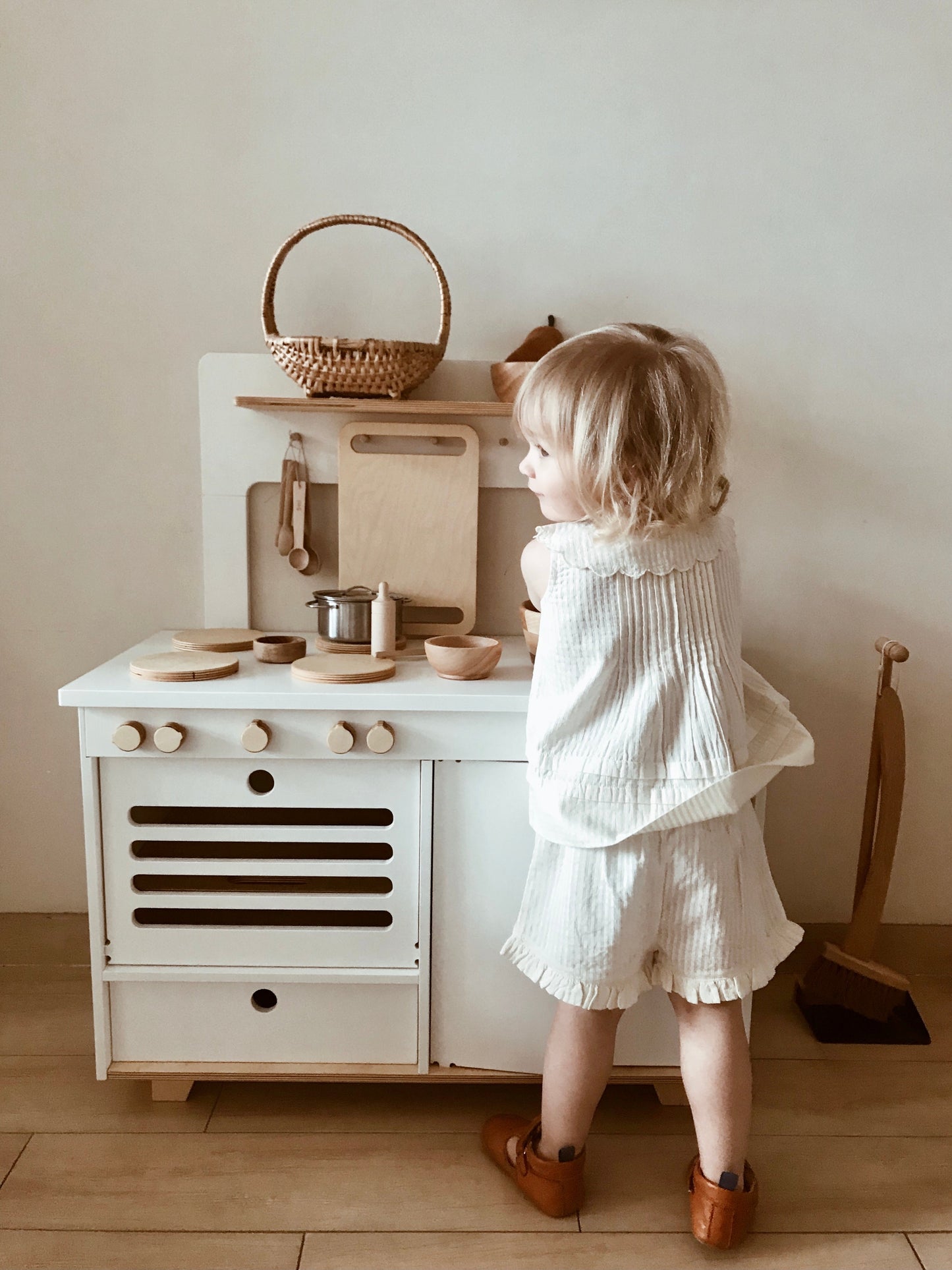 Milk Wooden Play Kitchen Kids Room Furniture Midmini 