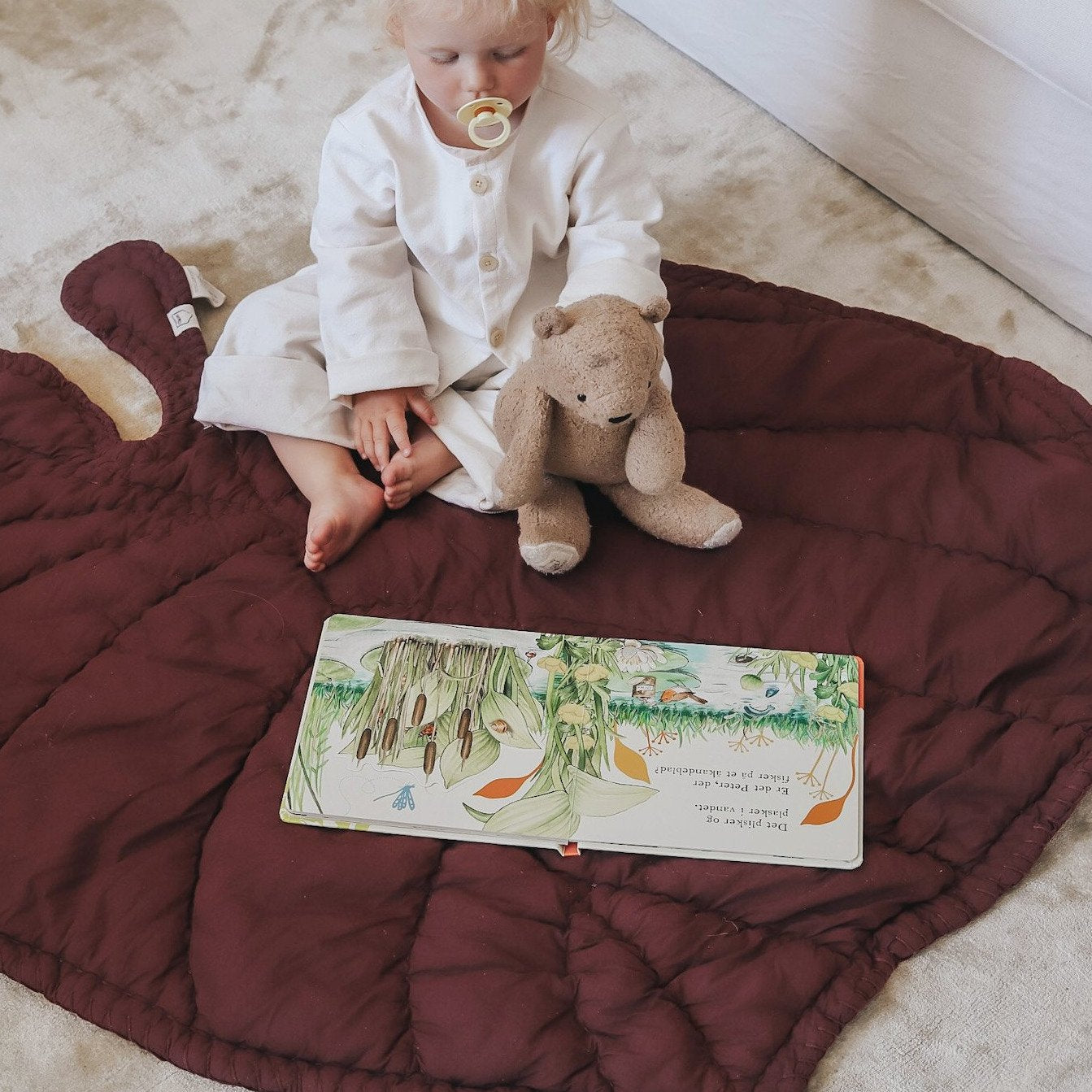 Leaf Blanket Textiles Nofred 