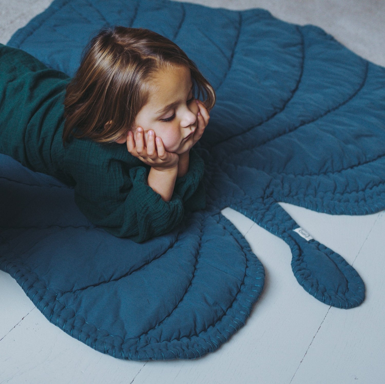 Leaf Blanket Textiles Nofred 